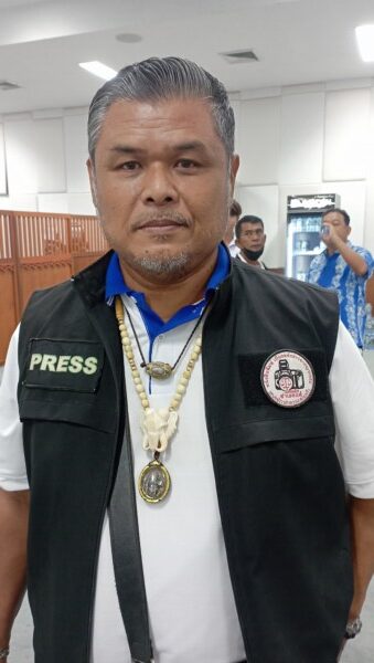 ทนง ผ่านเลนส์ 005