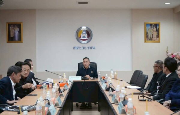 ”กอ.รมน. จับมือภาคีเครือข่าย เร่งเยียวยาทหารและครอบครัวชายแดนไทย-กัมพูชา มุ่งเน้นความช่วยเหลืออย่างเป็นรูปธรรมและทั่วถึง”