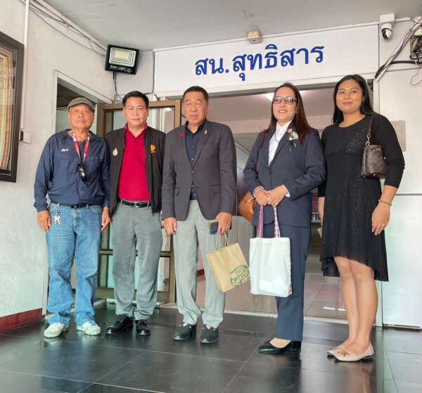 “รุกงานไกล่เกลี่ย! ชมรมผู้ไกล่เกลี่ยสำนักงานตำรวจแห่งชาติ ลงพื้นที่ สน.สุทธิสาร ติดตามเรื่องร้องทุกข์และบูรณาการงานไกล่เกลี่ยร่วมพนักงานสอบสวน”