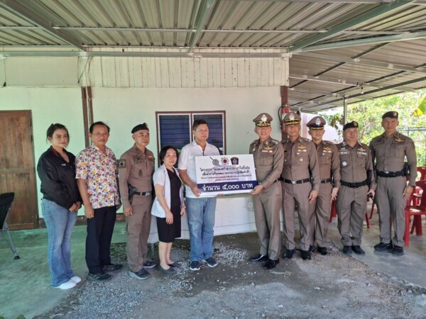 บิ๊กอ้อ ผบช.ภ.7 ตรวจเยี่ยมบำรุงขวัญข้าราชการ ตร. ที่ได้รับบาดเจ็บ ทุพพลภาพ และตรวจเยี่ยม จุดบริการประชาชน