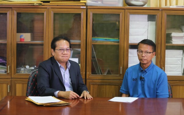รองผู้อำนวยการโรงเรียนอนุบาลนครปฐม นำทนายแจ้งความเอาผิดผู้บริหารด้วยกัน วงจรปิดจับภาพได้ชัด ย่องมาเปิดคอม มีข้อมูลสอบปมเงินหนี้โรงเรียนนับล้านบาท