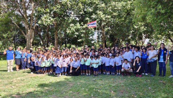 “ศรีสะเกษ” ทหารชายแดนสาธิตภารกิจรบ ปลูกฝังเยาวชนรักชาติ หวงแหนอธิปไตย
