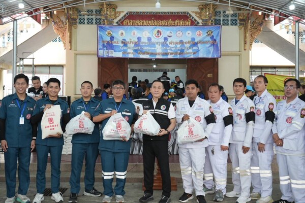 กอ.รมน. ส่งมอบความห่วงใย พร้อมสรุปผลความสำเร็จโครงการ “กอ.รมน. ปันน้ำใจ บรรเทาทุกข์ค่าครองชีพของประชาชน”