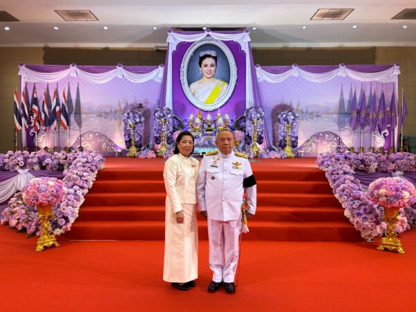 ตร.เชียงจัดพิธีทำบุญตักบาตรถวายพระราชกุศล เนื่องในโอกาสพระราชพิธีมหามงคลเฉลิมพระชนมพรรษา4 รอบ สมเด็จพระนางเจ้าสุทิดา พัชรสุธาพิมลลักษณ พระบรมราชินี