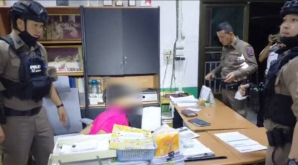สายตรวจบางขุนเทียนเฉียบคม นำกำลังรวบโจรวัยโจ๋คาหนังคาเขา ชื่นชมทำงานไว สกัดจับทันควันก่อนทรัพย์สินสูญหาย