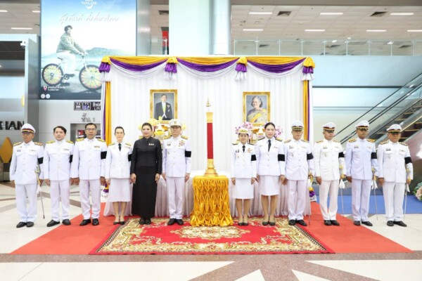 อุบลฯ อัญเชิญเทียนพรรษาพระราชทานและผ้าอาบน้ำฝนพระราชทาน เตรียมร่วมขบวนแห่เทียนพรรษา 2569 อย่างสมพระเกียรติ