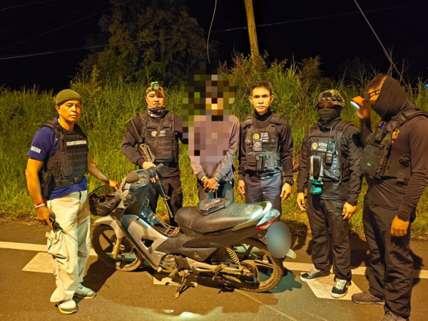 อำเภอนาตาล เปิดปฏิบัติการ “Operation 90 Days” ผ่าแผนยุทธการ 90 วัน พิฆาตยาเสพติด “รวบเด็กเดินยา 2 ราย ยาบ้า 31 เม็ด