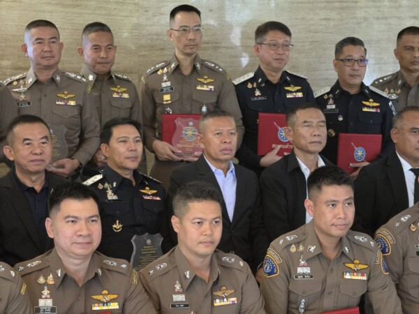 “ส่อง” วงการสีกากี! พล.ต.อ.ดร.ปัญญา มาเม่น แท็กทีม พล.ต.อ.ธนายุตม์ วุฒิจรัสธำรงค์ เปิดฉากประชุมใหญ่ ผ่าแผนปฏิรูปสมาคมตำรวจใหม่ยกแผง!